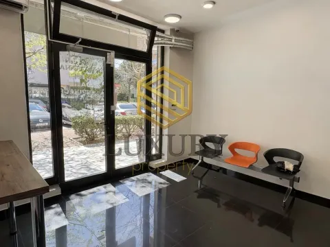 Rent, office space, 33m², City Kvart, Podgorica - image 2