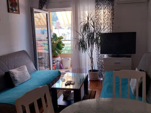 Rent, one bedroom apartment, 42m², Budva, Crna Gora
