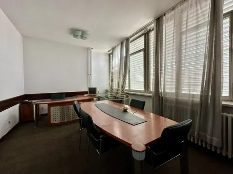 Rent, office space, 115m², Savski Venac, Beograd - image 9