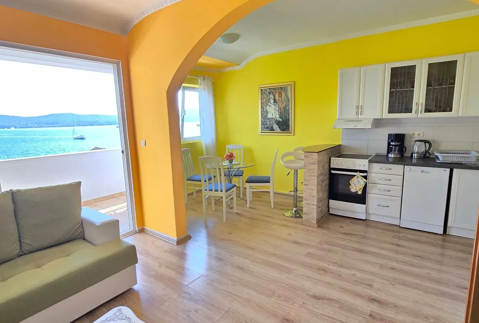 Rent, one bedroom apartment, 50m², Centar, Tivat