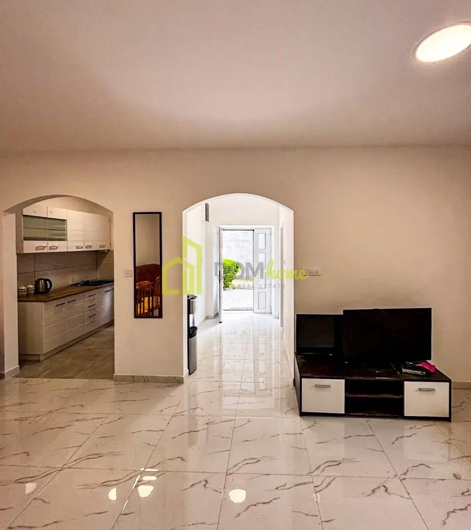 Rent, apartment, 55m², Risan, Kotor