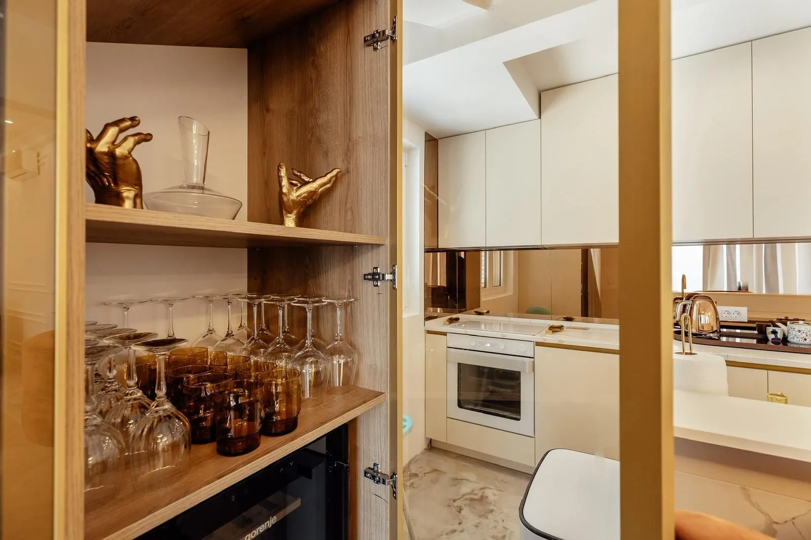 Rent, three bedroom apartment, 149m², Donja Lastva, Tivat