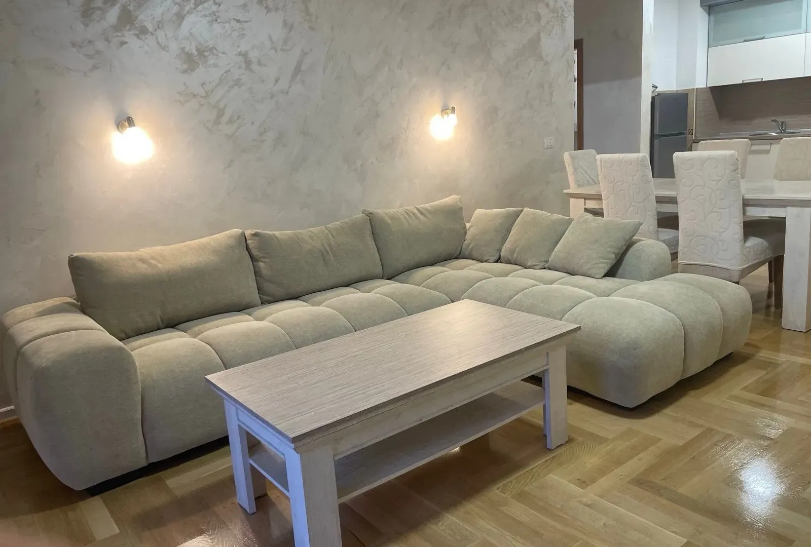 Stan-na-dan, jednosoban stan, 84m², Bonići, Tivat