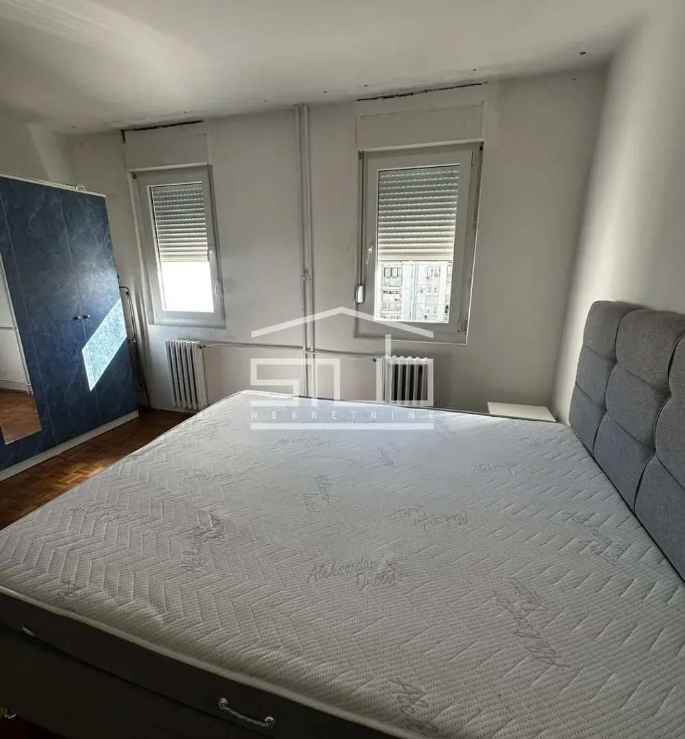 Prodaja, dvosoban stan, 62m², Novi Beograd Blok 72, Novi Beograd Sve Podlokacije