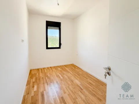 Rent, two bedroom apartment, 64m², Tološi, Podgorica - image 4