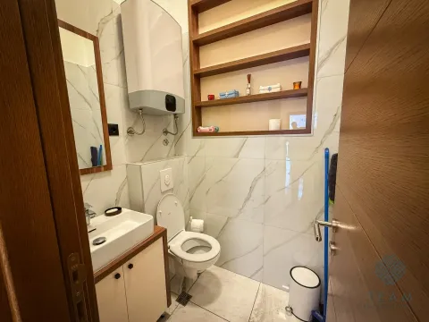 Izdavanje, poslovni prostor, 51m², Zabjelo, Podgorica - image 10