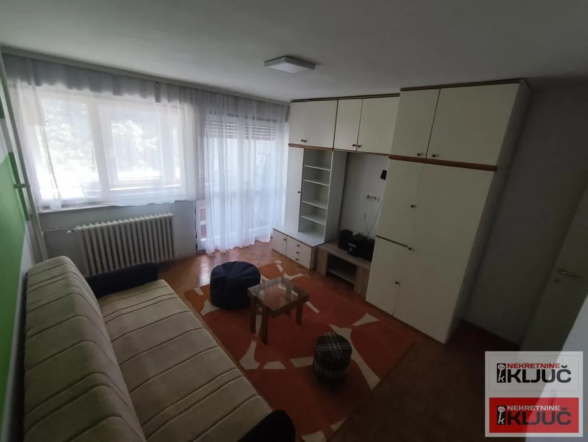 Prodaja, dvosoban stan, 63m², Bulevar Oslobodjenja, Novi Sad Sve Podlokacije