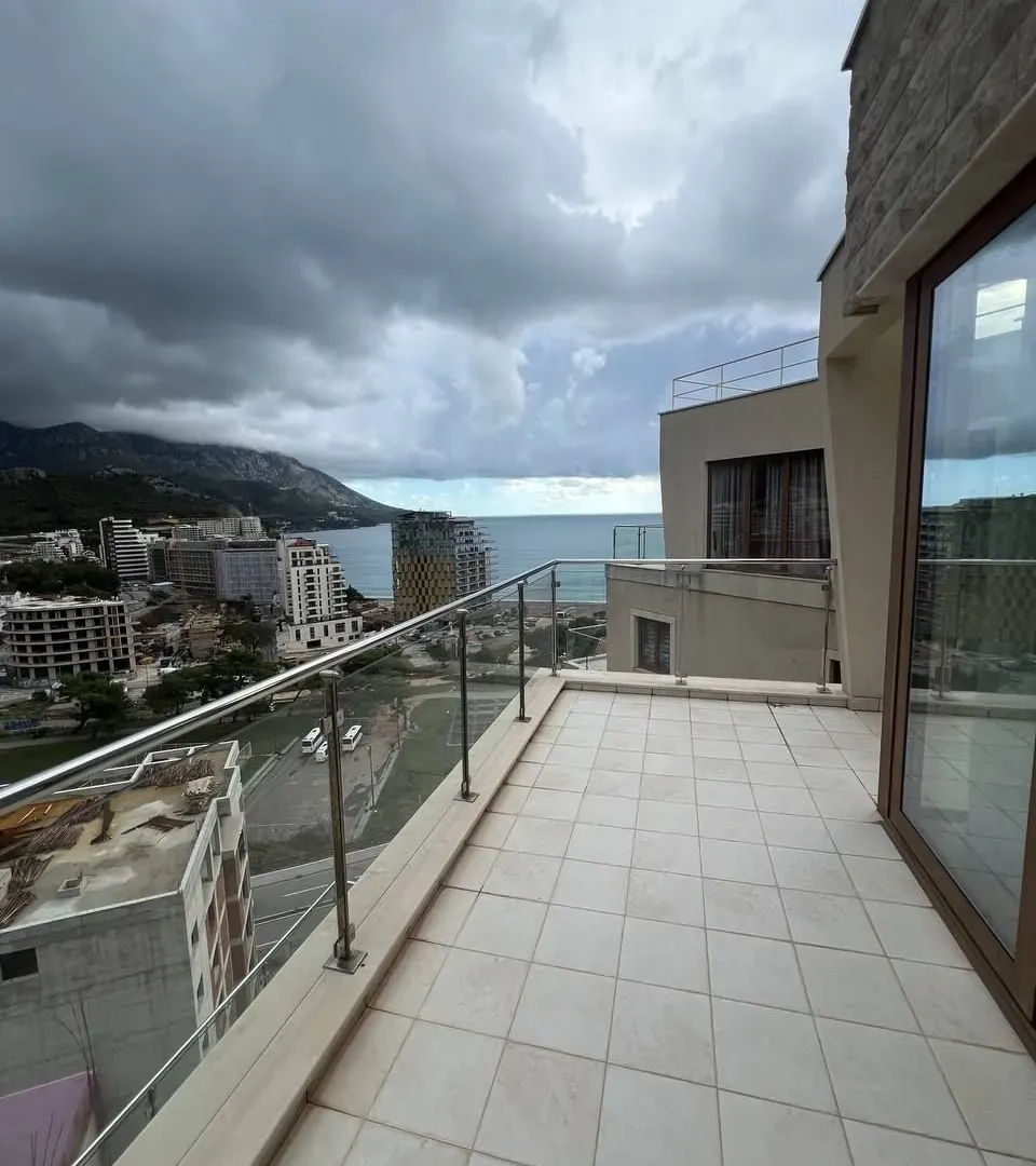Sale, house, 198m², Bečići, Budva