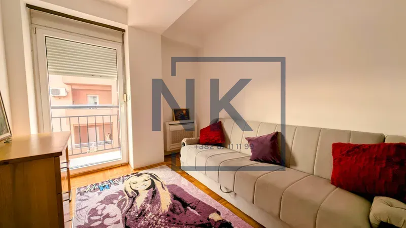Rent, three bedroom apartment, 92m², 1 maj, Podgorica