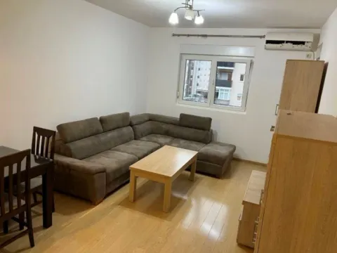 Izdavanje, jednosoban stan, 47m², City Kvart, Podgorica - image 5