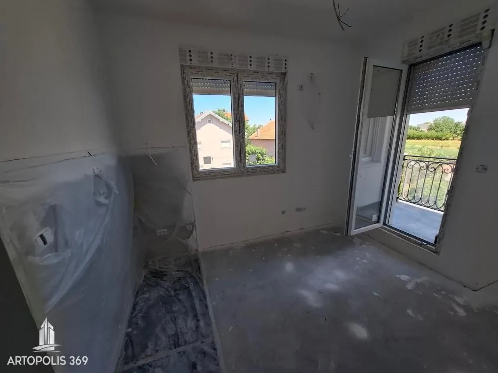Sale, one bedroom apartment, 29m², Surčin, Beograd