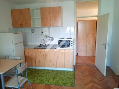 Izdavanje, jednosoban stan, 34m², Grbavica, Novi Sad Sve Podlokacije - image 4
