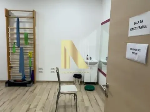 Rent, office space, 127m², Detelinara, Novi Sad Sve Podlokacije - image 6