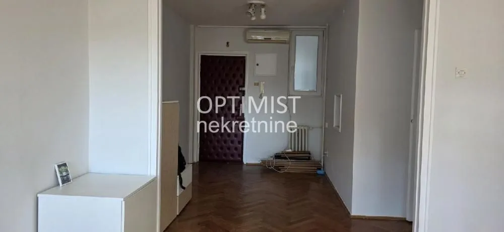 Prodaja, dvosoban stan, 58m², Novi Beograd Blok 1 Fontana, Novi Beograd Sve Podlokacije
