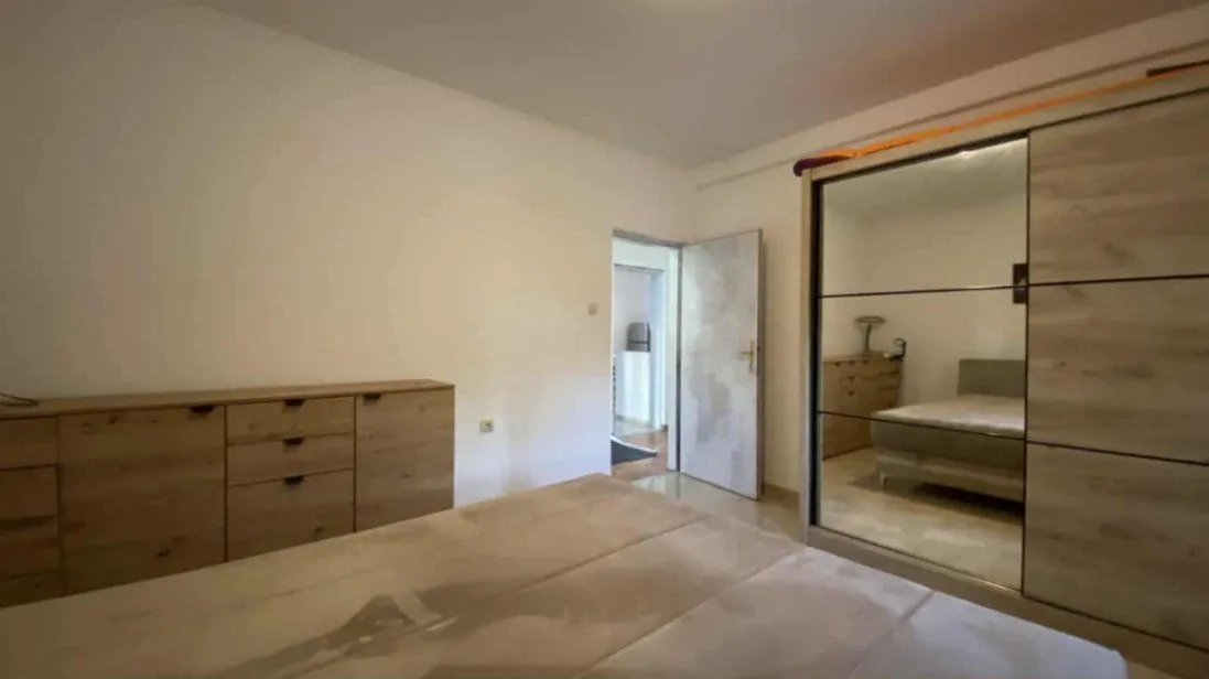 Rent, apartment, 100m², Polje, Bar