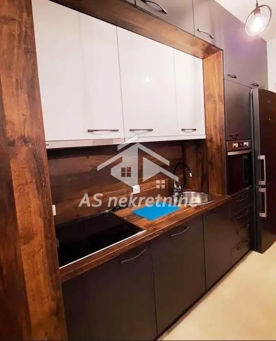 Izdavanje, dvosoban stan, 51m², Cvetkova Pijaca, Zvezdara Sve Podlokacije