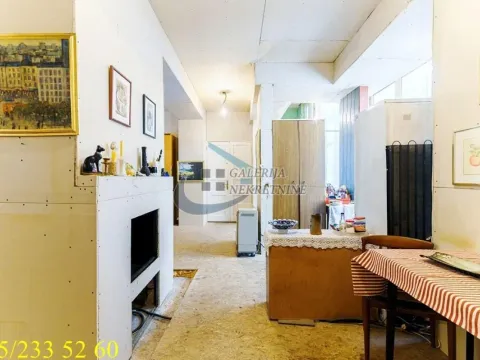 Sale, two bedroom apartment, 86m², Kalenić Pijaca, Vračar Sve Podlokacije - image 11
