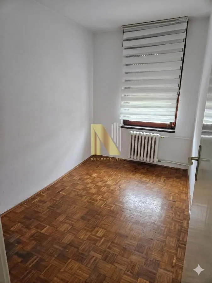 Prodaja, dvosoban stan, 58m², Sajmište, Novi Sad