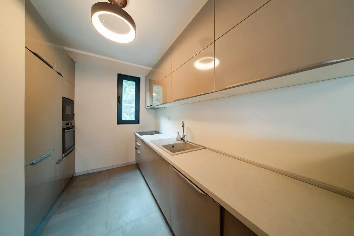 Sale, three bedroom apartment, 257m², Bečići, Budva