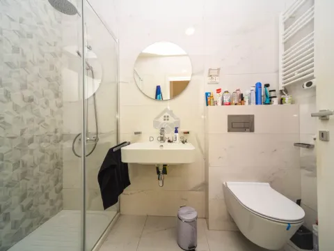 Rent, one bedroom apartment, 49m², Central Point, Podgorica - image 20