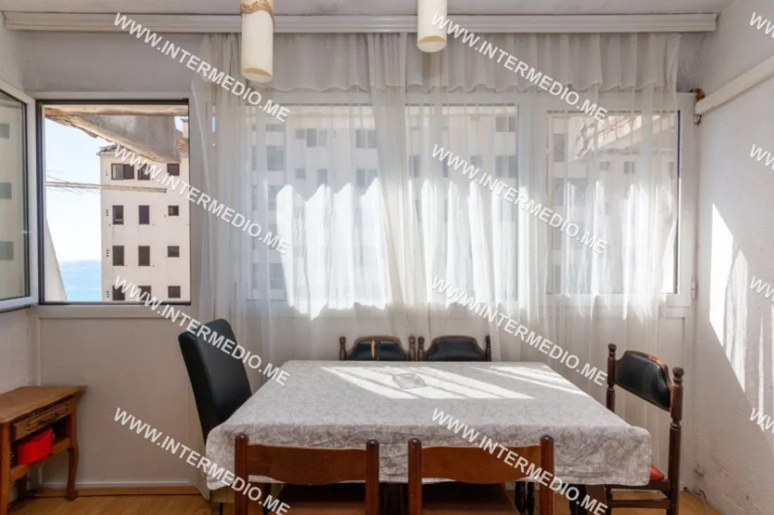 Prodaja, trosoban stan, 112m², Topla, Herceg Novi