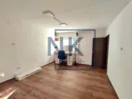 Rent, office space, 80m², Blok 5, Podgorica - image 5