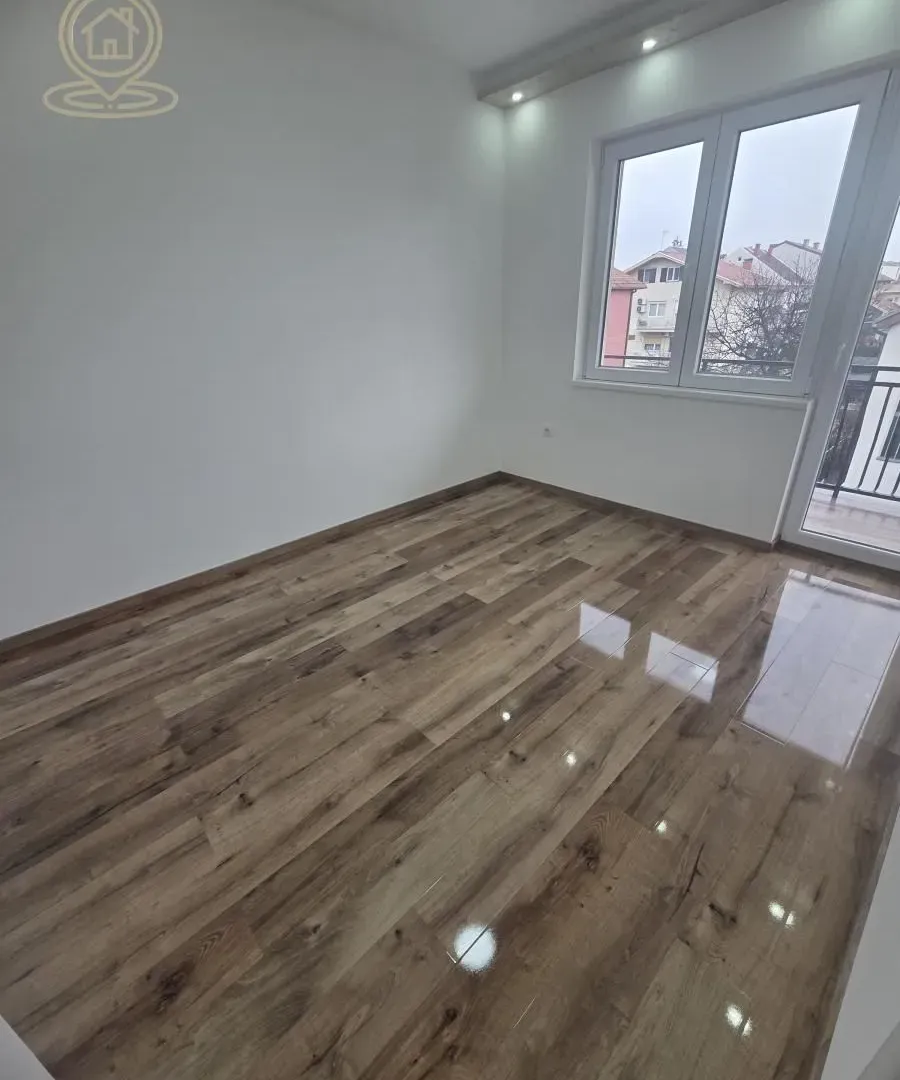 Prodaja, četvorosoban stan, 112m², Medijana, Niš