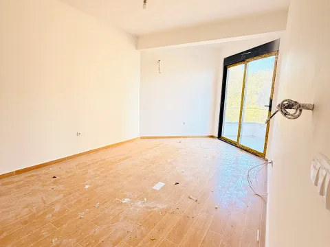 Prodaja, jednosoban stan, 47m², Pinješ, Ulcinj - image 4