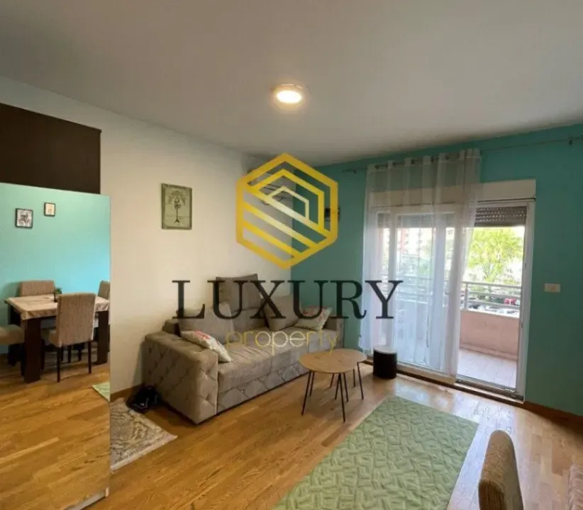 Izdavanje, garsonjera, 33m², City Kvart, Podgorica