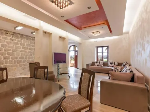 Prodaja, jednosoban stan, 68m2, Seljanovo, Tivat Prodaja, jednosoban stan, 68m2, Seljanovo, Tivat