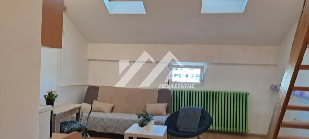 Izdavanje, stan, 37m², Bulevar Oslobodjenja, Novi Sad Sve Podlokacije