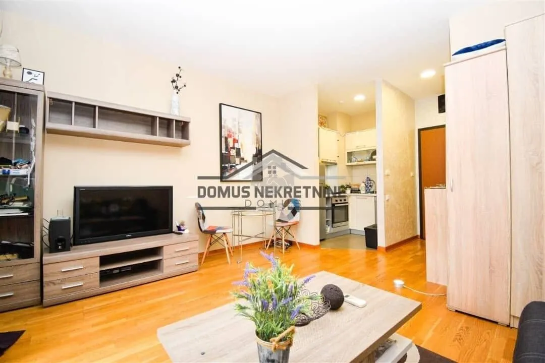 Rent, apartment, 31m², City Kvart, Podgorica