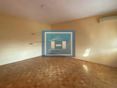 Rent, two bedroom apartment, 61m², Centar, Paraćin - image 8