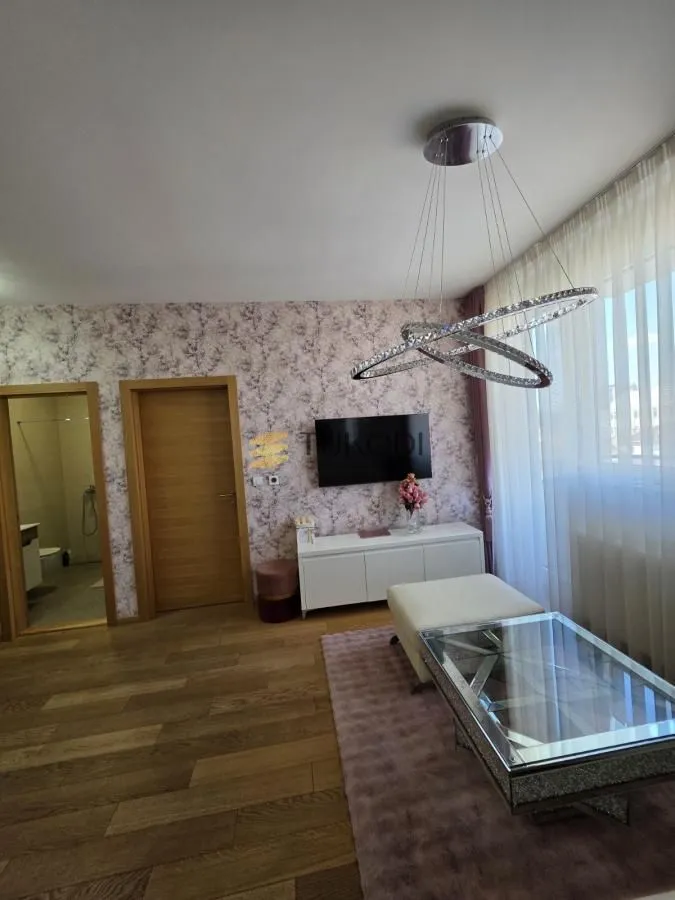 Prodaja, jednosoban stan, 34m², Centar, Novi Sad
