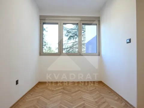 Rent, office space, 106m², Baston, Podgorica - image 5