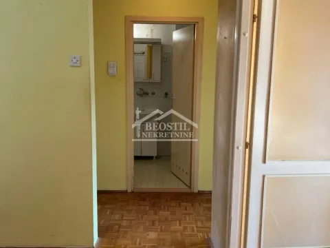 Sale, two bedroom apartment, 70m², Zemun Meandri, Zemun Sve Podlokacije - image 4