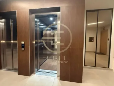 Izdavanje, stan, 42m², Bulevar Evrope, Novi Sad Sve Podlokacije - image 24