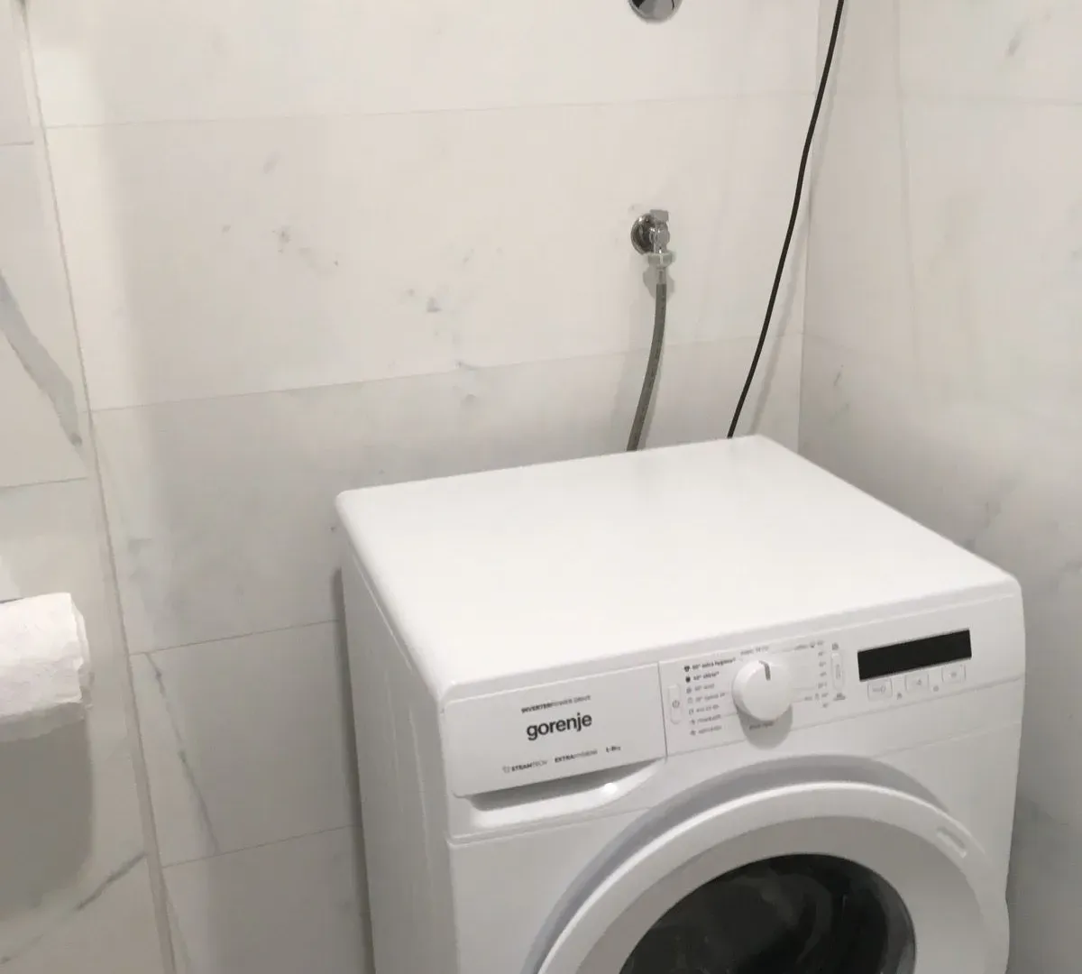 Izdavanje, jednosoban stan, 49m², Central Point, Podgorica