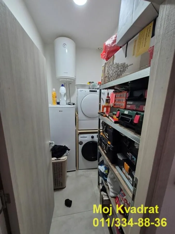 Prodaja, trosoban stan, 71m², Stari Banovci, Stara Pazova