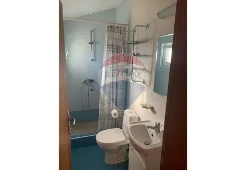 Izdavanje, kuća, 240m², Donja Gorica, Podgorica - image 16