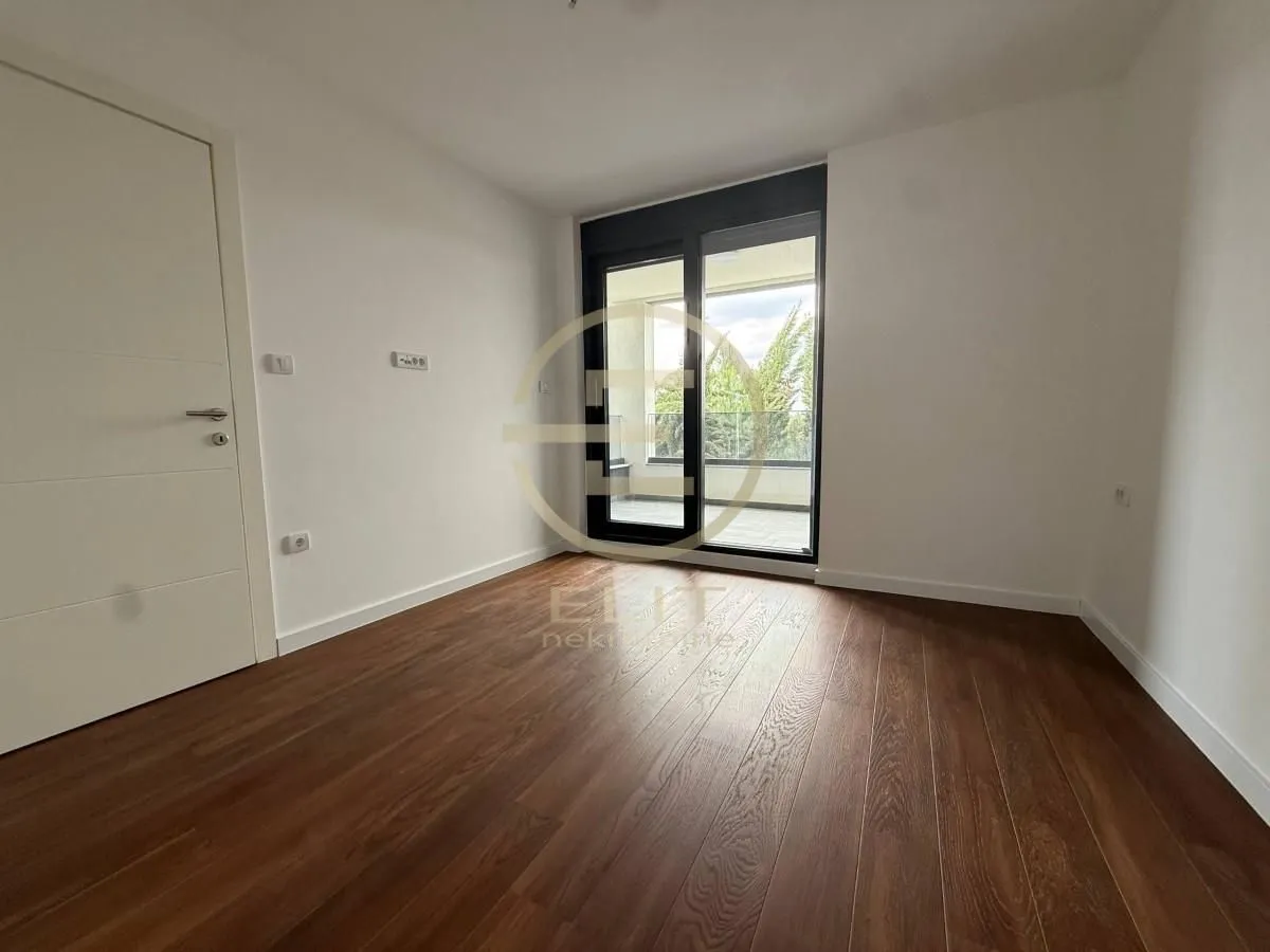 Prodaja, stan, 136m², Bulevar Evrope, Novi Sad Sve Podlokacije