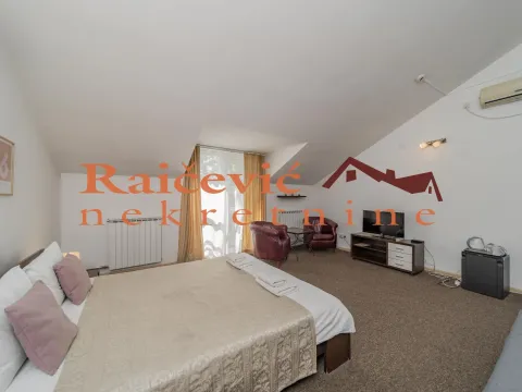 Sale, one bedroom apartment, 33m², Autokomanda, Voždovac Sve Podlokacije - image 3