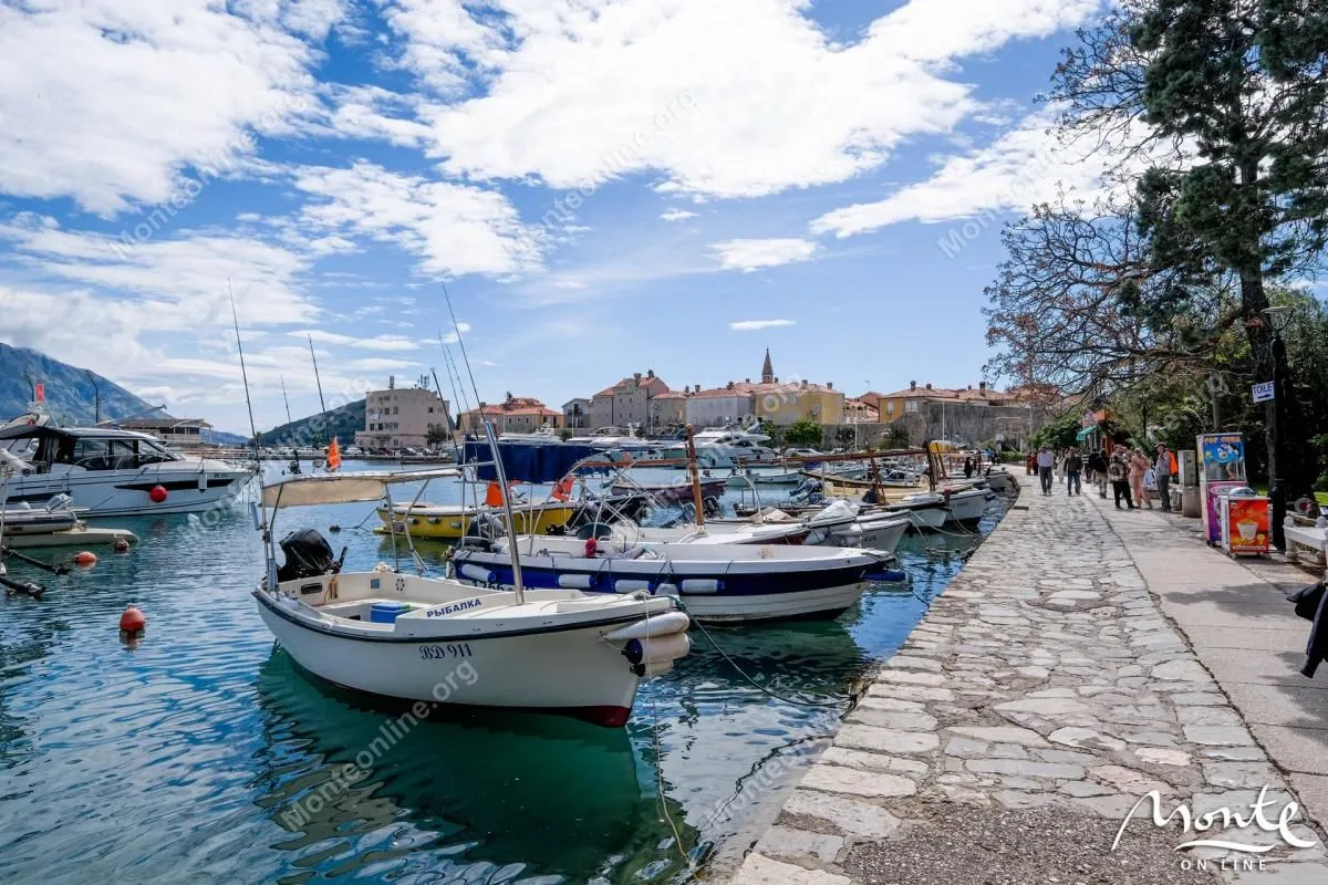 Sale, house, 91m², Stari Grad, Budva