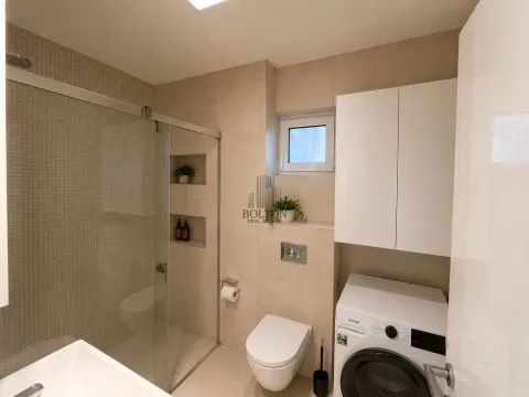 Sale, four bedroom apartment, 129m², Palilula, Niš - image 8