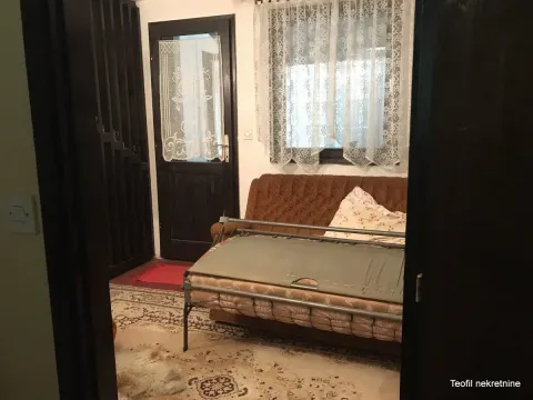 Prodaja, kuća, 34m², Čortanovci, Inđija - image 9