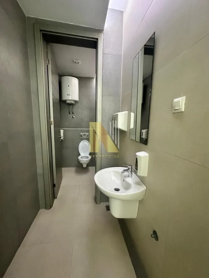 Rent, office space, 530m², Telep, Novi Sad Sve Podlokacije