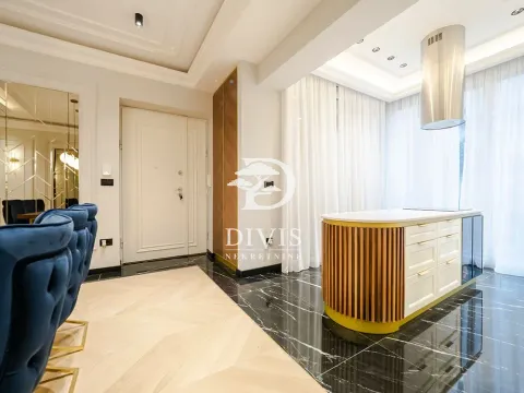 Rent, four bedroom apartment, 100m², Cvetni Trg, Vračar Sve Podlokacije - image 4