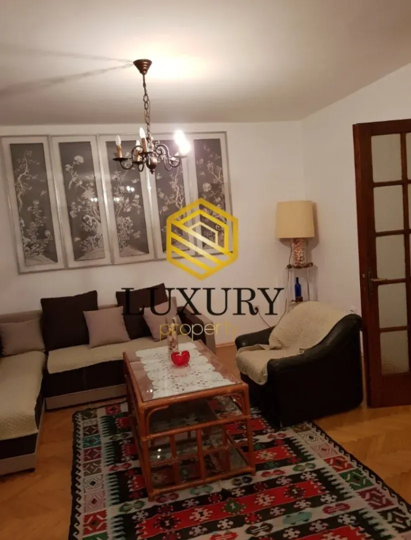 Rent, house, 240m², Škaljari, Kotor
