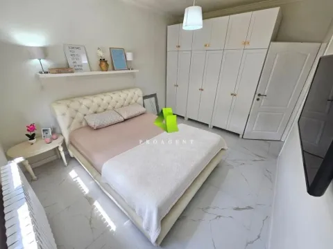 Sale, house, 126m², Medijana, Niš - image 11