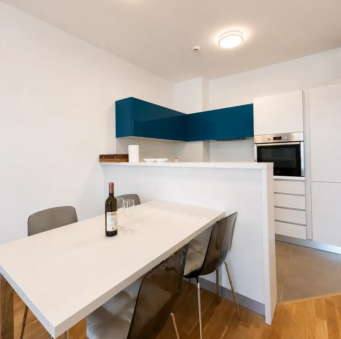 Izdavanje, jednosoban stan, 51m², City Kvart, Podgorica